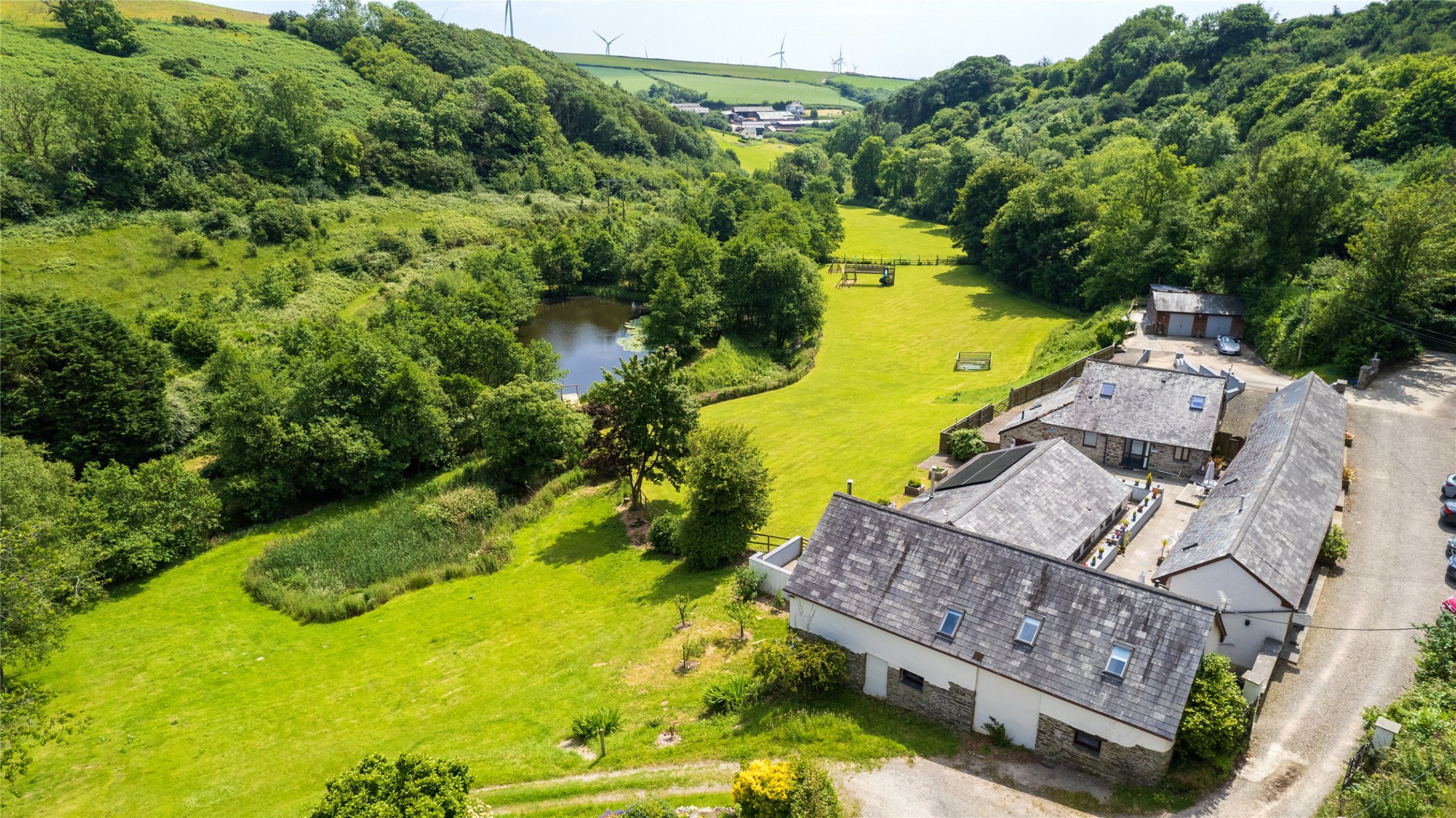 Seven Characterful Cottages & 4.5 Acres, West Down, Devon, EX34, photo 47