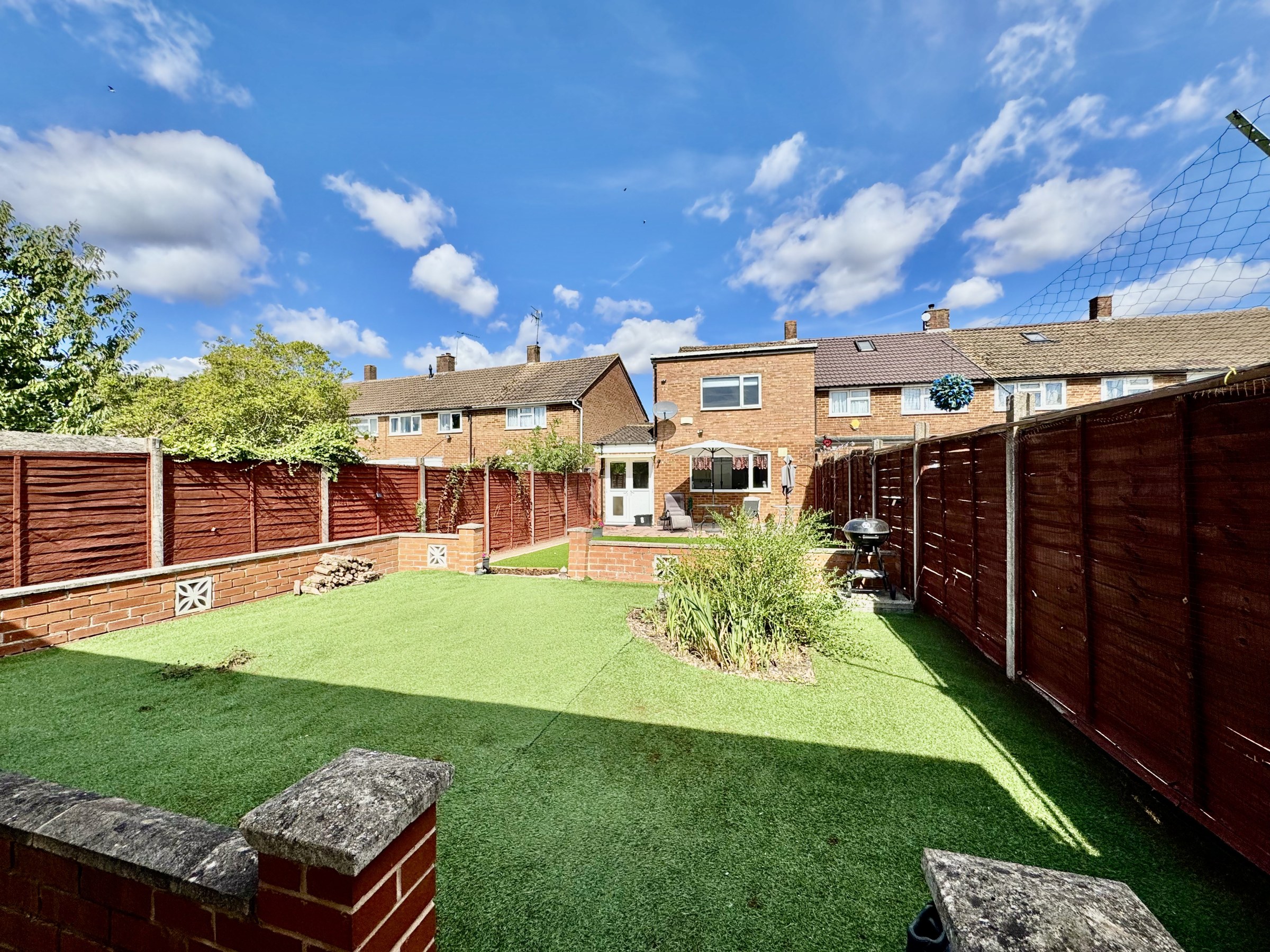 Briar Close, Luton, LU2
