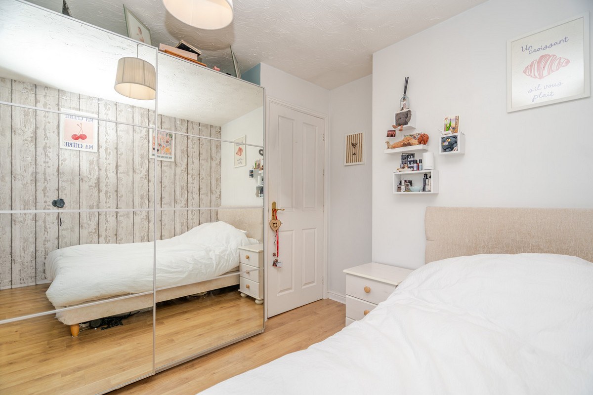 Longpeak Close, Tattenhoe, Milton Keynes MK4, photo 20