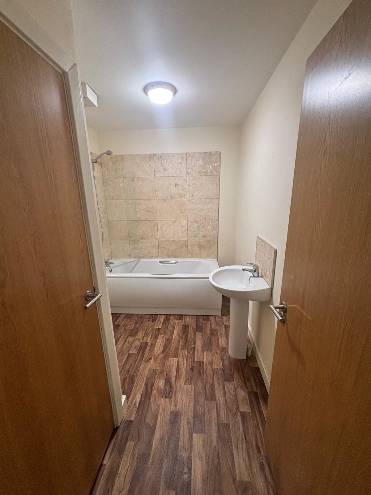 South Street, DE7, photo 19