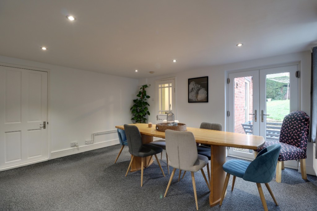 21 High Street, Colsterworth, Grantham, photo 5