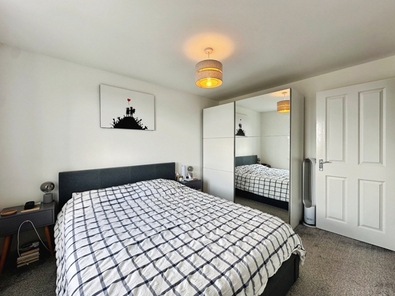Ashton, Modern two bed home, photo 10