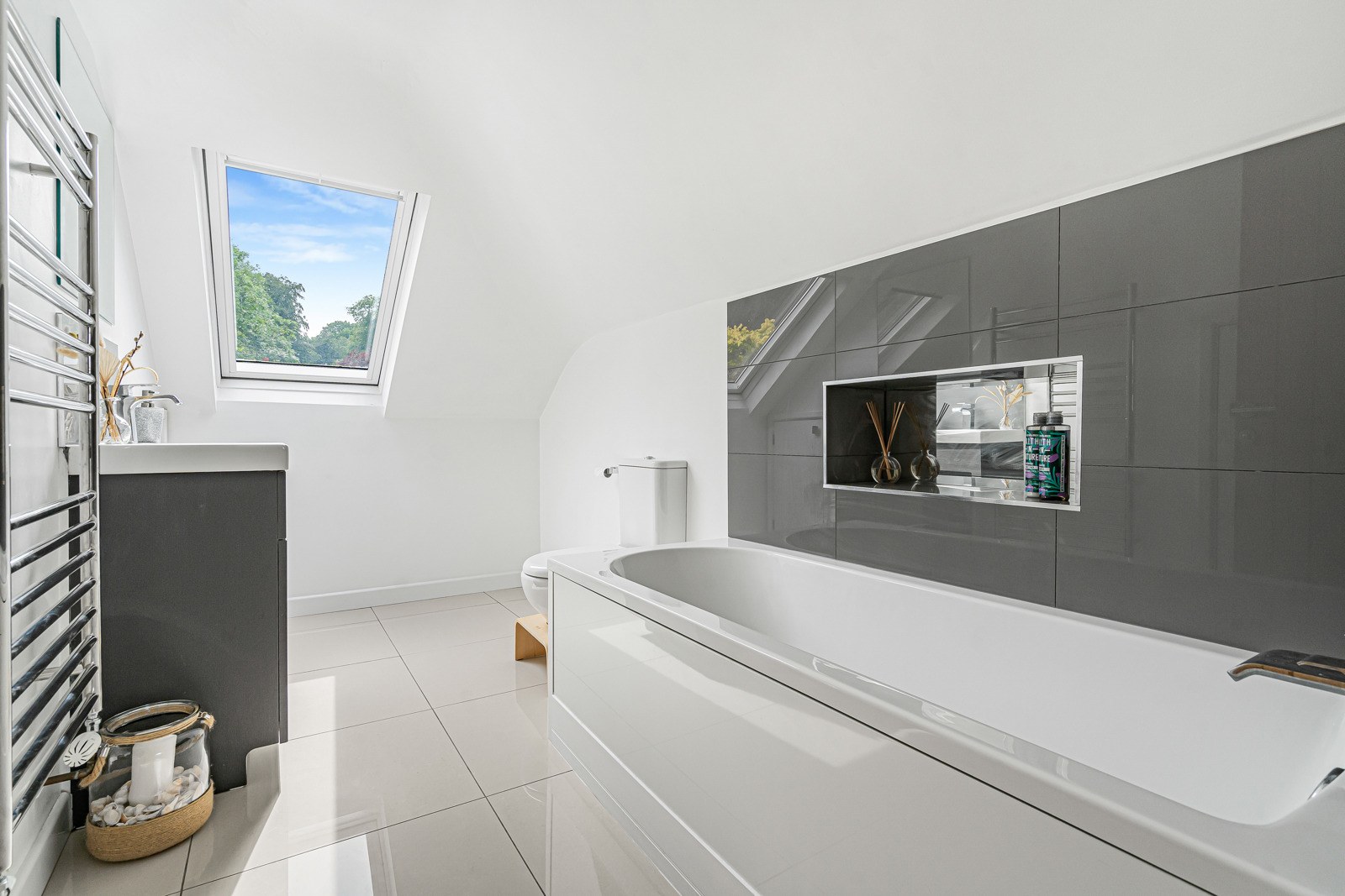 Kings Hill, Beech, Hampshire, GU34, photo 14