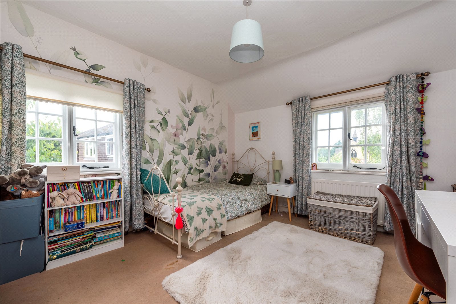 The Street, Ewhurst, Cranleigh, Surrey, GU6, photo 24