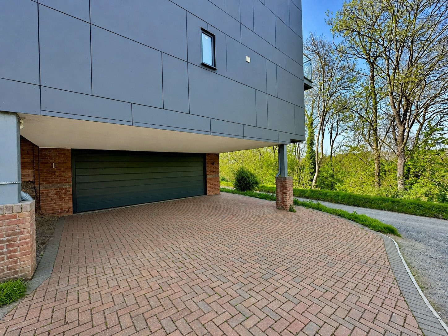 Striking Very Spacious Contemporary Home, Langmead Drive, Bideford, Devon, EX39, photo 32