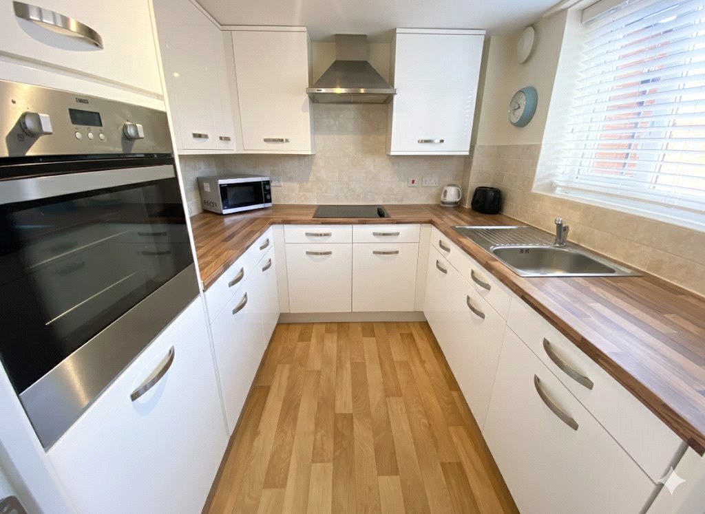 Park Lane, Camberley, Surrey, GU15, photo 8