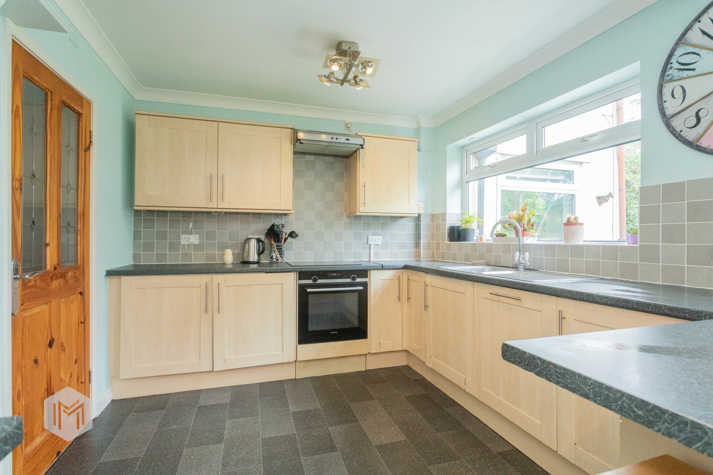 Broadway, Worsley, M28, photo 11