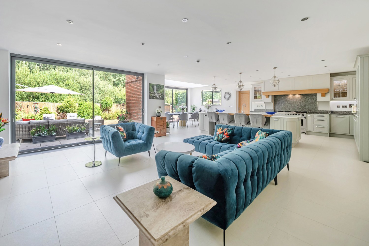 Brantwood, Fern Mead, Cranleigh, Surrey, GU6, photo 2