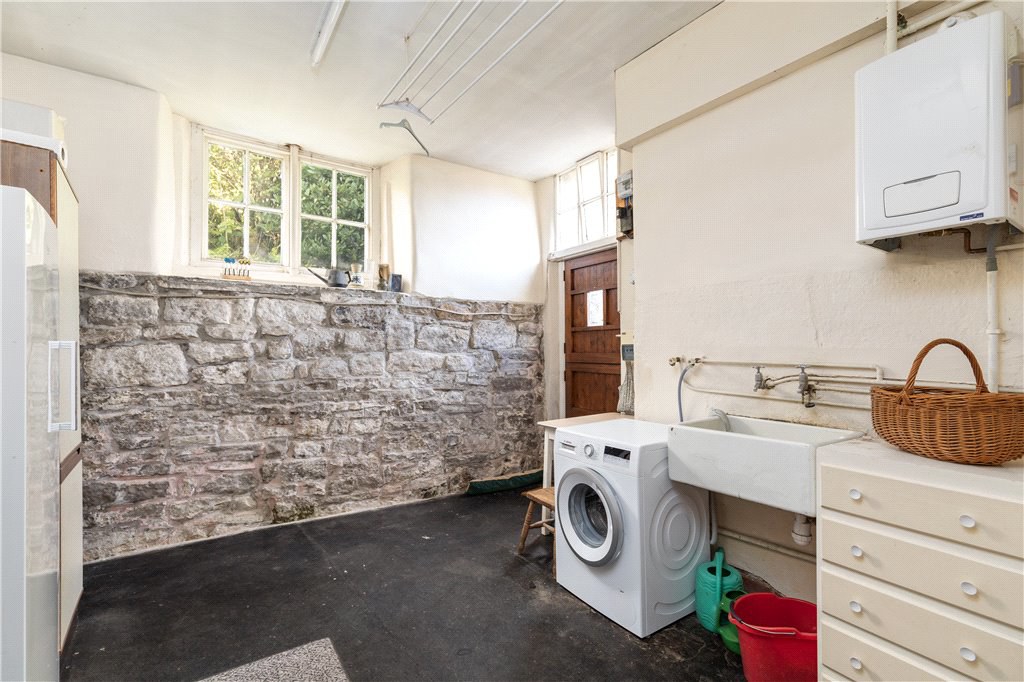 Main Street, Hawksworth, Leeds, West Yorkshire, LS20, photo 8