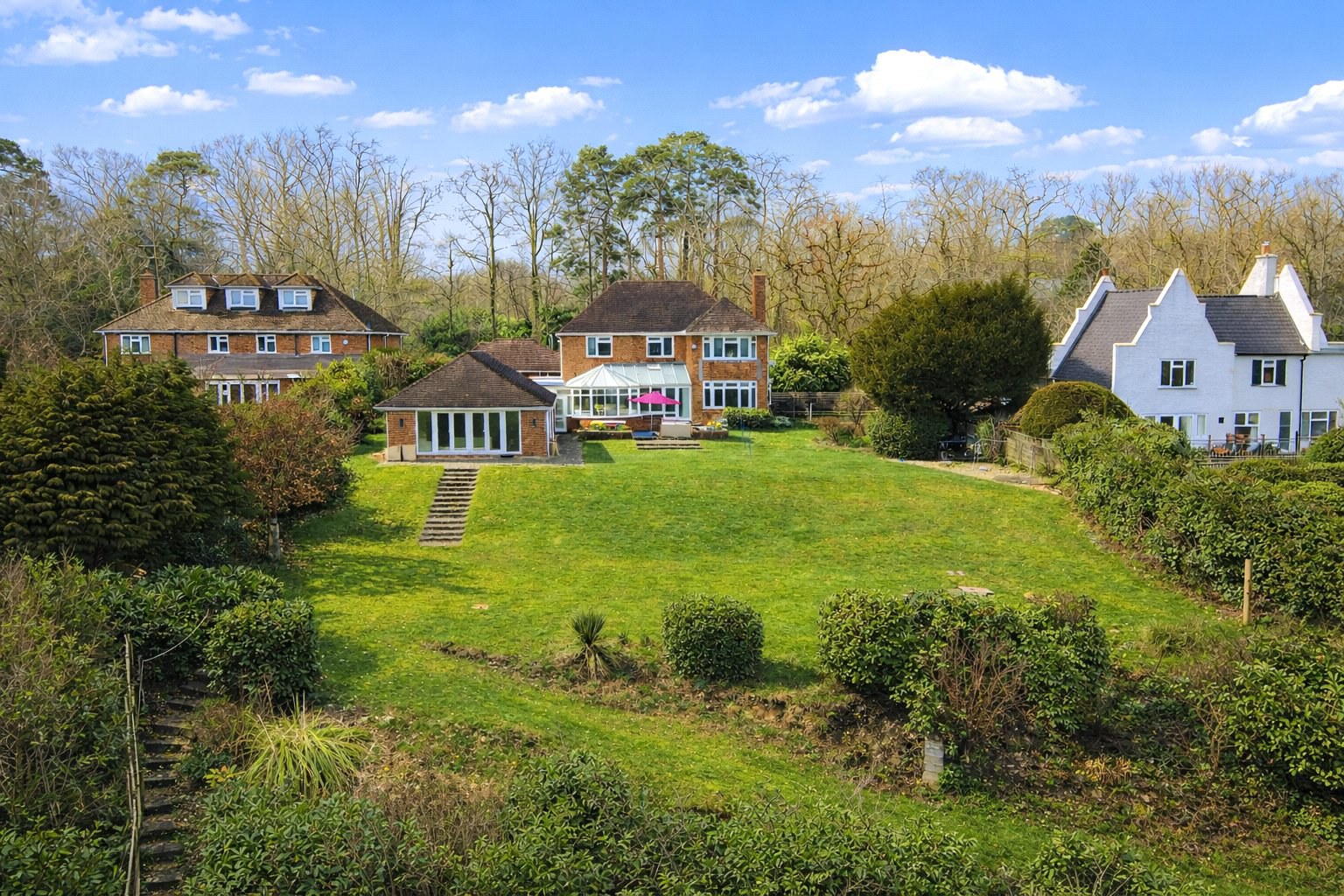 Longdown Road, Lower Bourne, Farnham, Surrey, GU10, photo 15