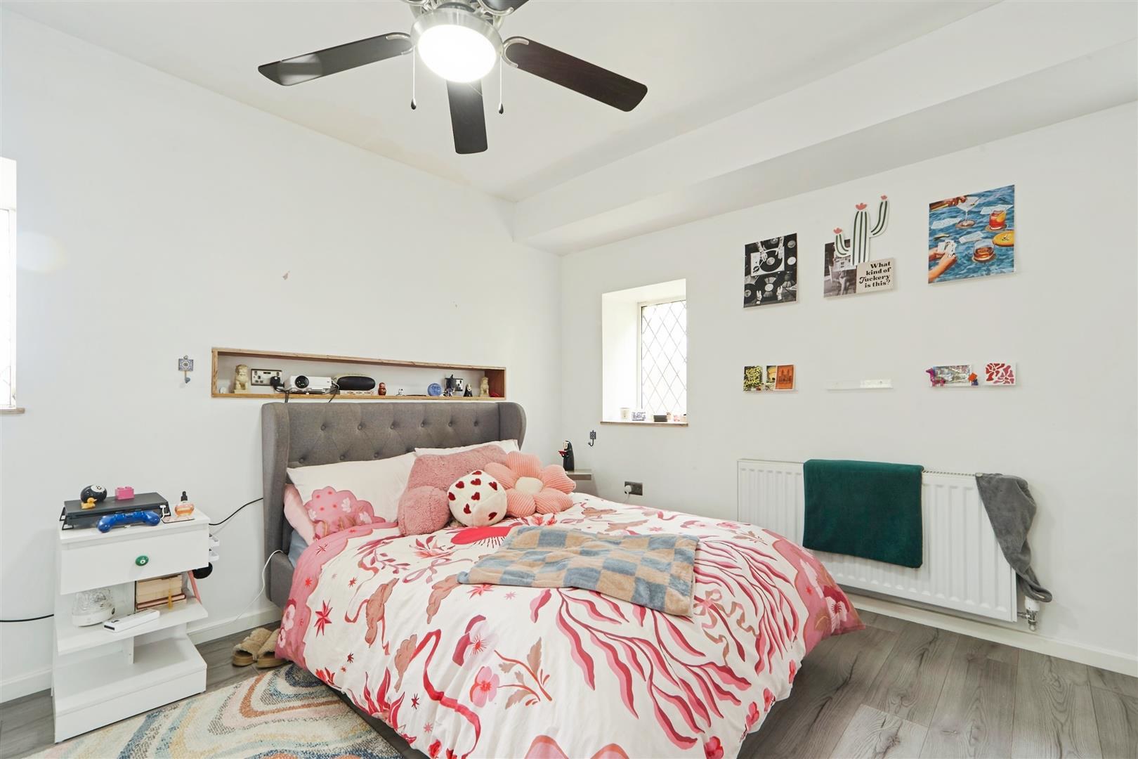 Marley, Bingley, BD16 2DN, photo 10