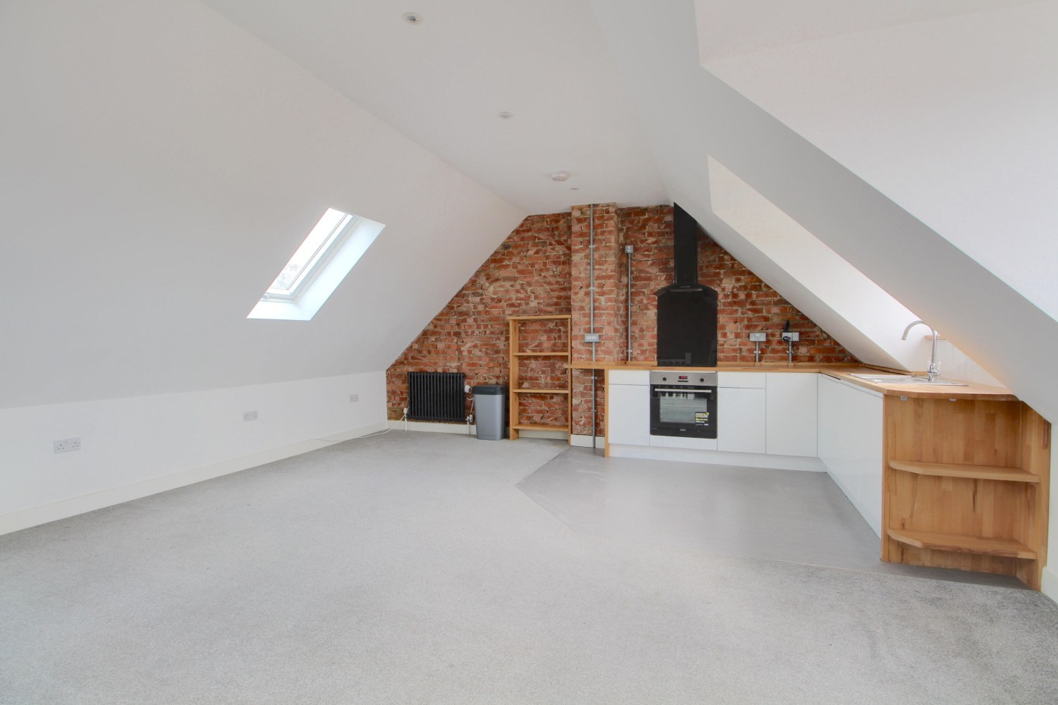 Old Shoreham Road, Hove, East Sussex, BN3, photo 2