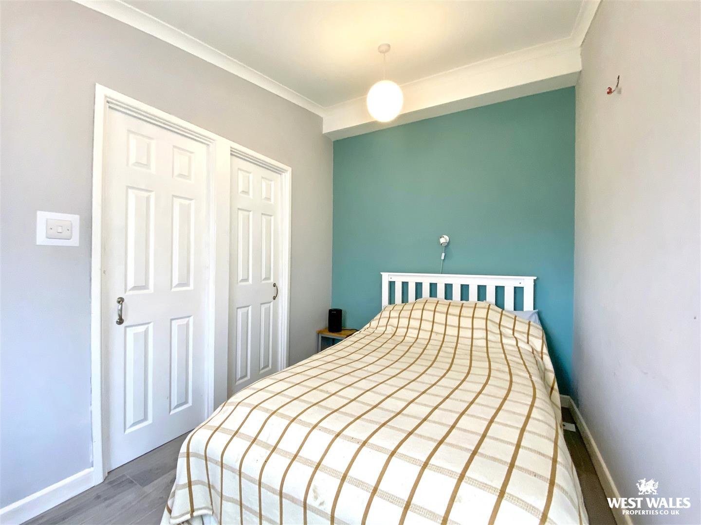 Stoneway Road, Laugharne, Carmarthen, photo 24