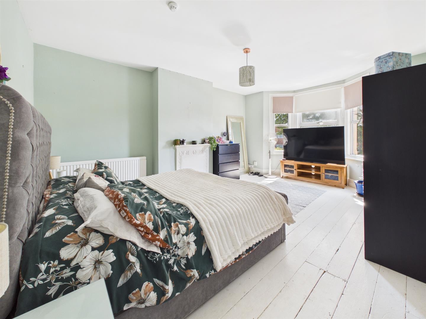 Stroud Road, Gloucester, photo 10