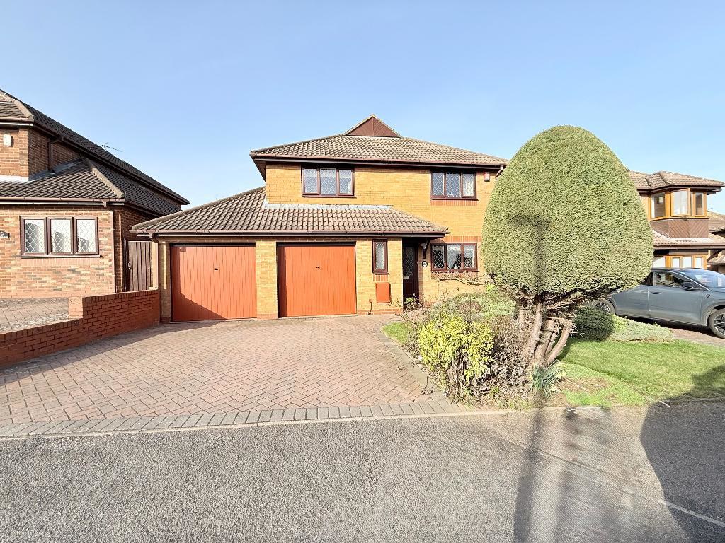 Charndon Close, Luton, LU3
