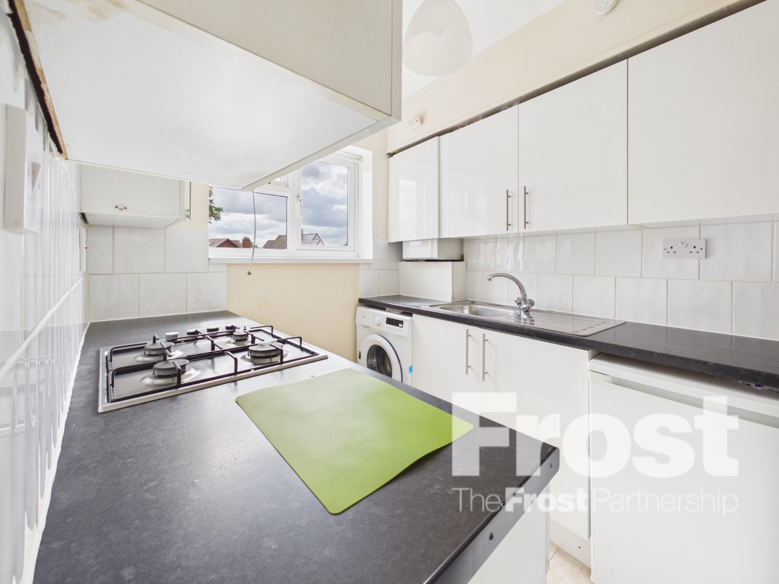 Meadfield Road, Slough, Berkshire, SL3