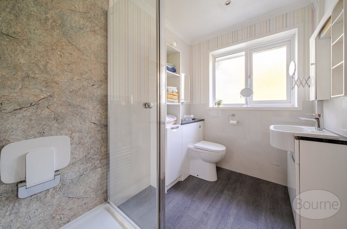 Vale Close, Lower Bourne, Farnham, Surrey, GU10, photo 10