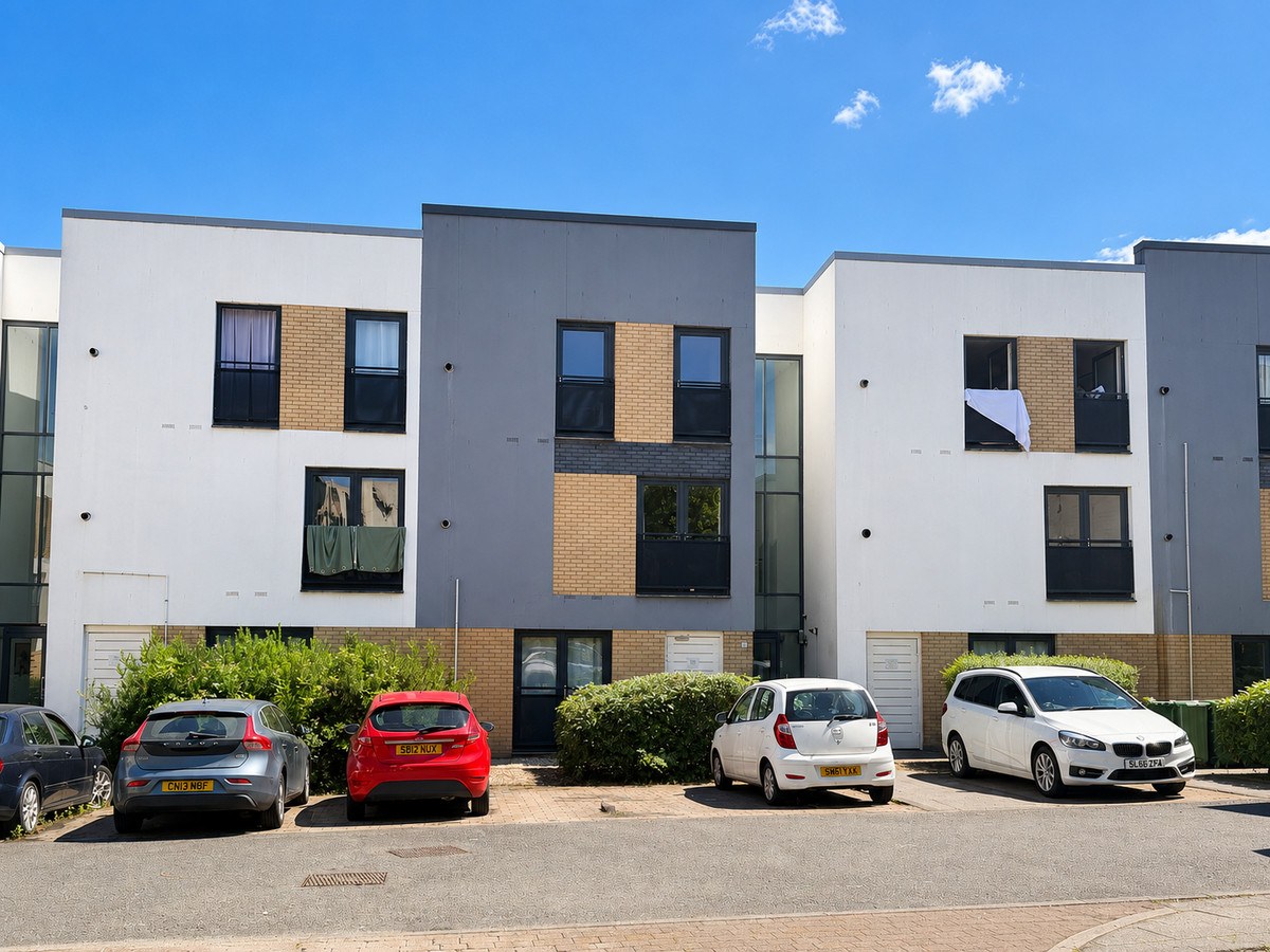 Firpark Close