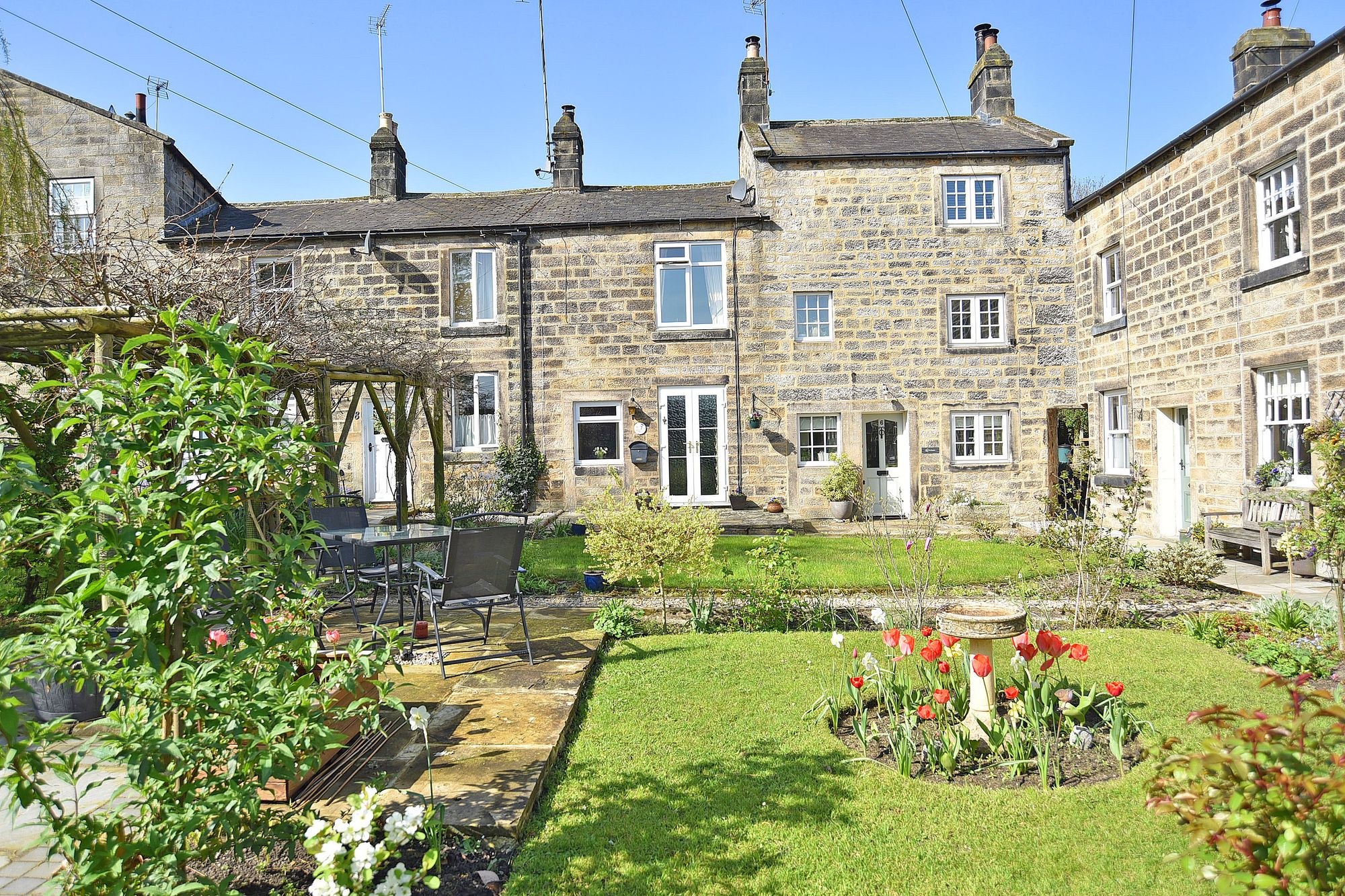 2 bed home for sale in The Square, Birstwith