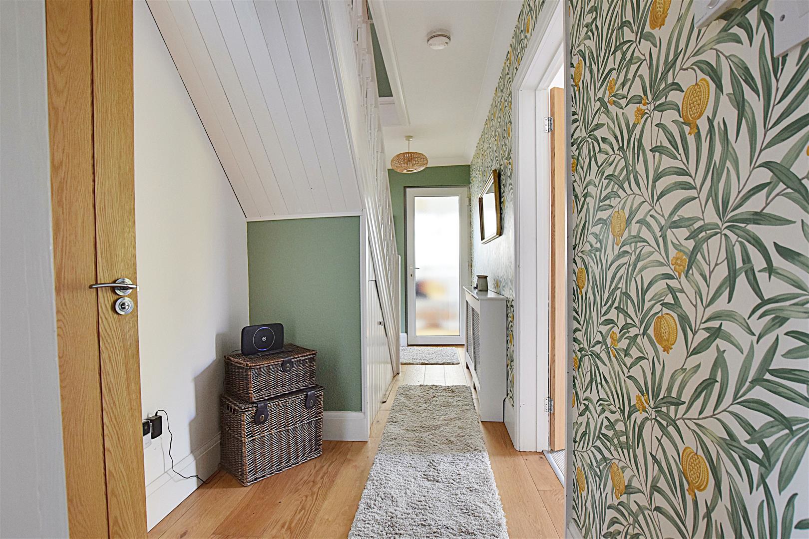 St. Margarets Crescent, Bexhill-On-Sea, photo 12