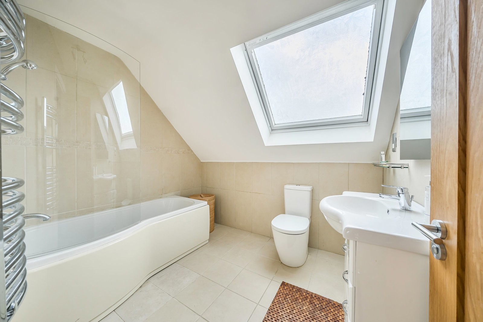 East Beeches Road, Crowborough, photo 25