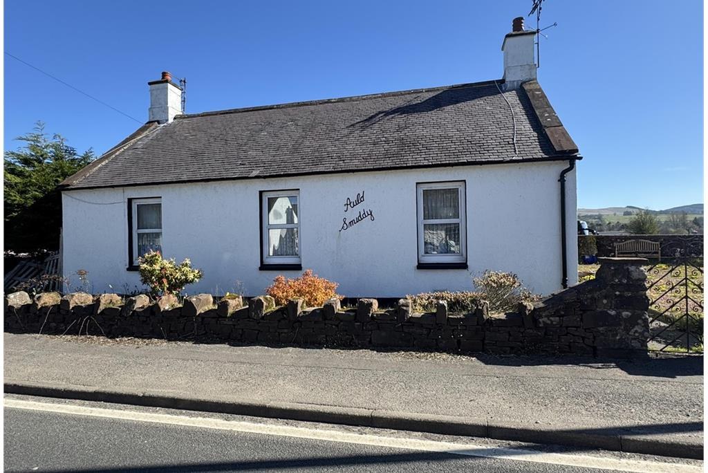 detached bungalow for sale in Closeburn