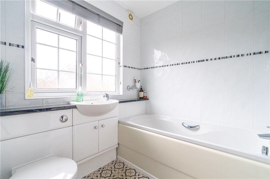 Kelcliffe Grove, Guiseley, Leeds, West Yorkshire, LS20, photo 14
