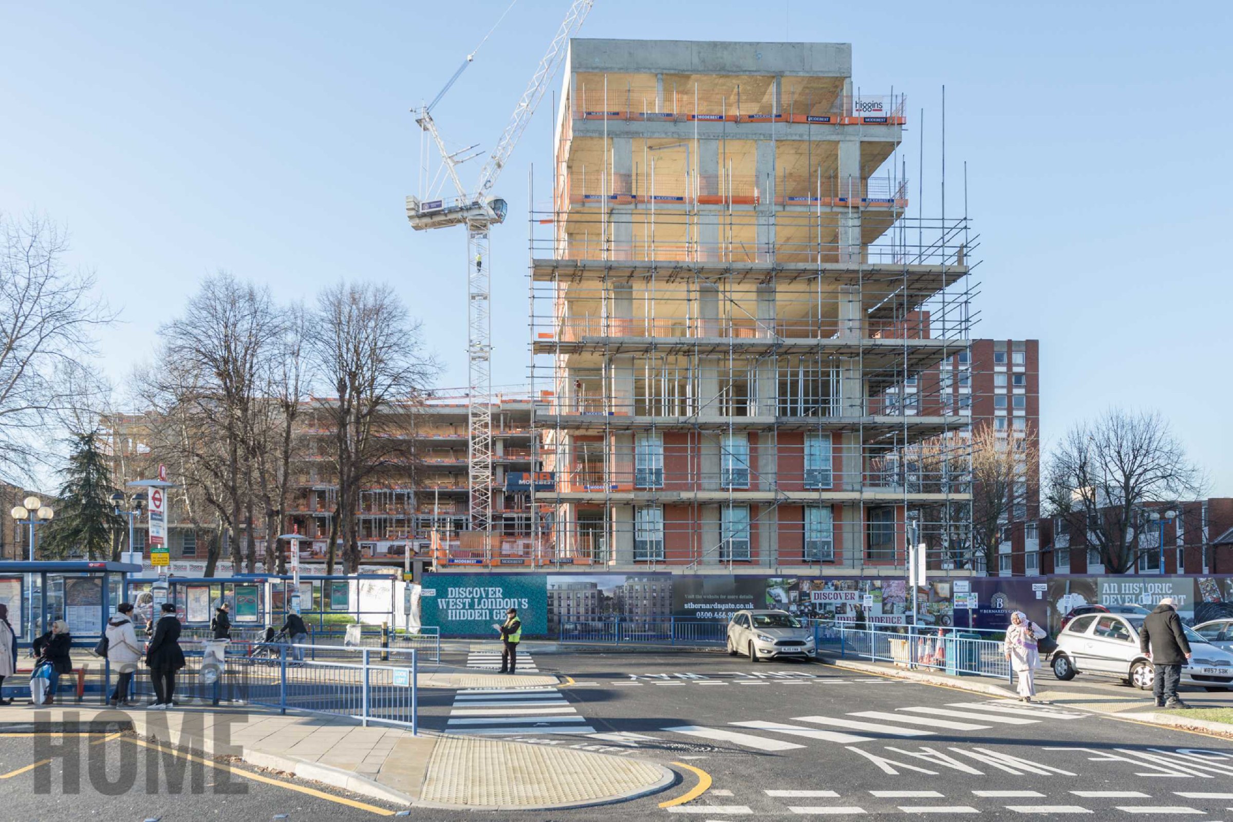 St Bernard's Gate, Ealing, London, UB1