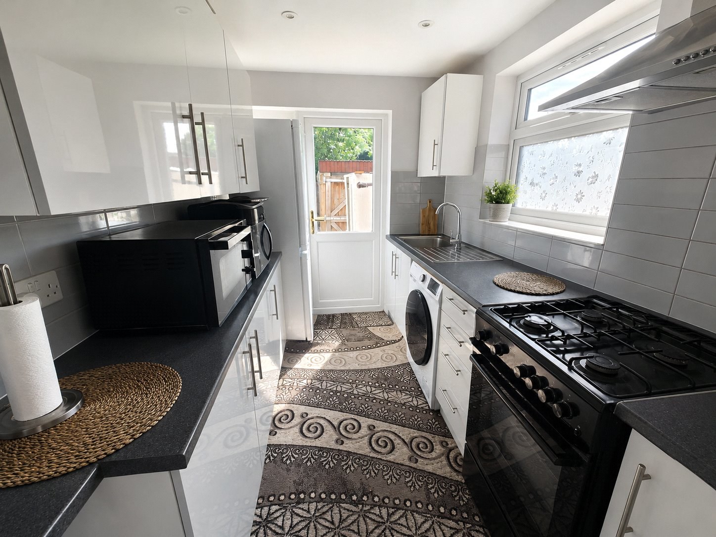 Station Road, Hayes, Greater London, UB3, photo 6