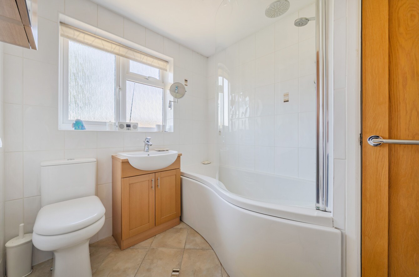 Petty Close, Romsey, SO51, photo 13