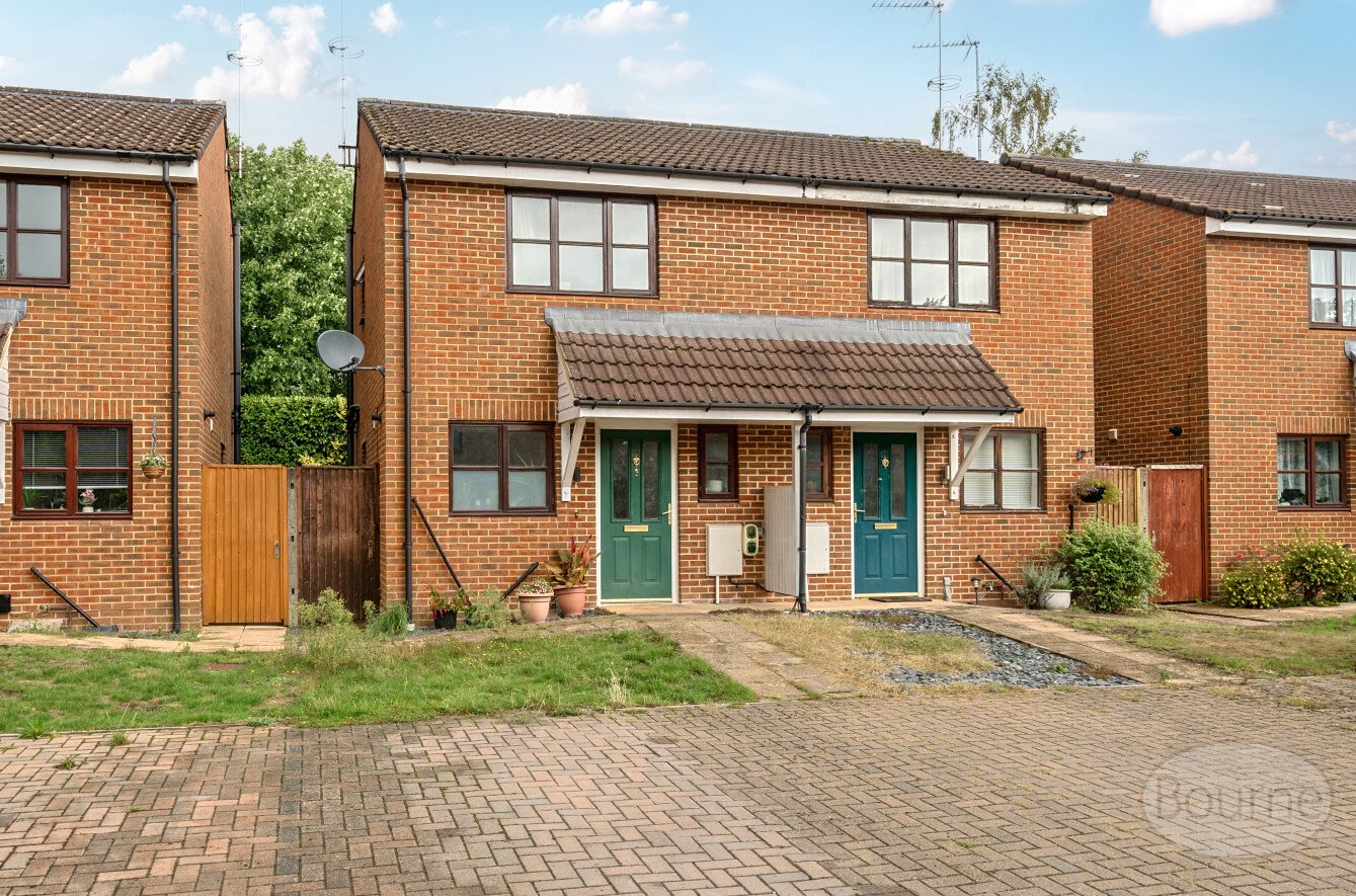 Sycamore Drive, Ash Vale, Surrey, GU12