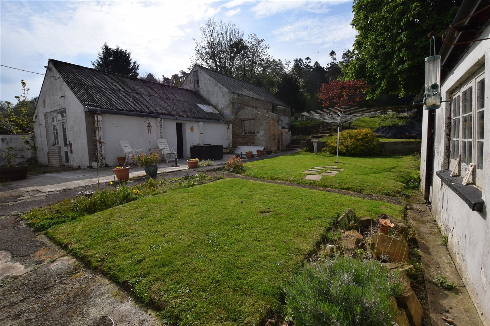 Carmarthen Road, Newcastle Emlyn, photo 32