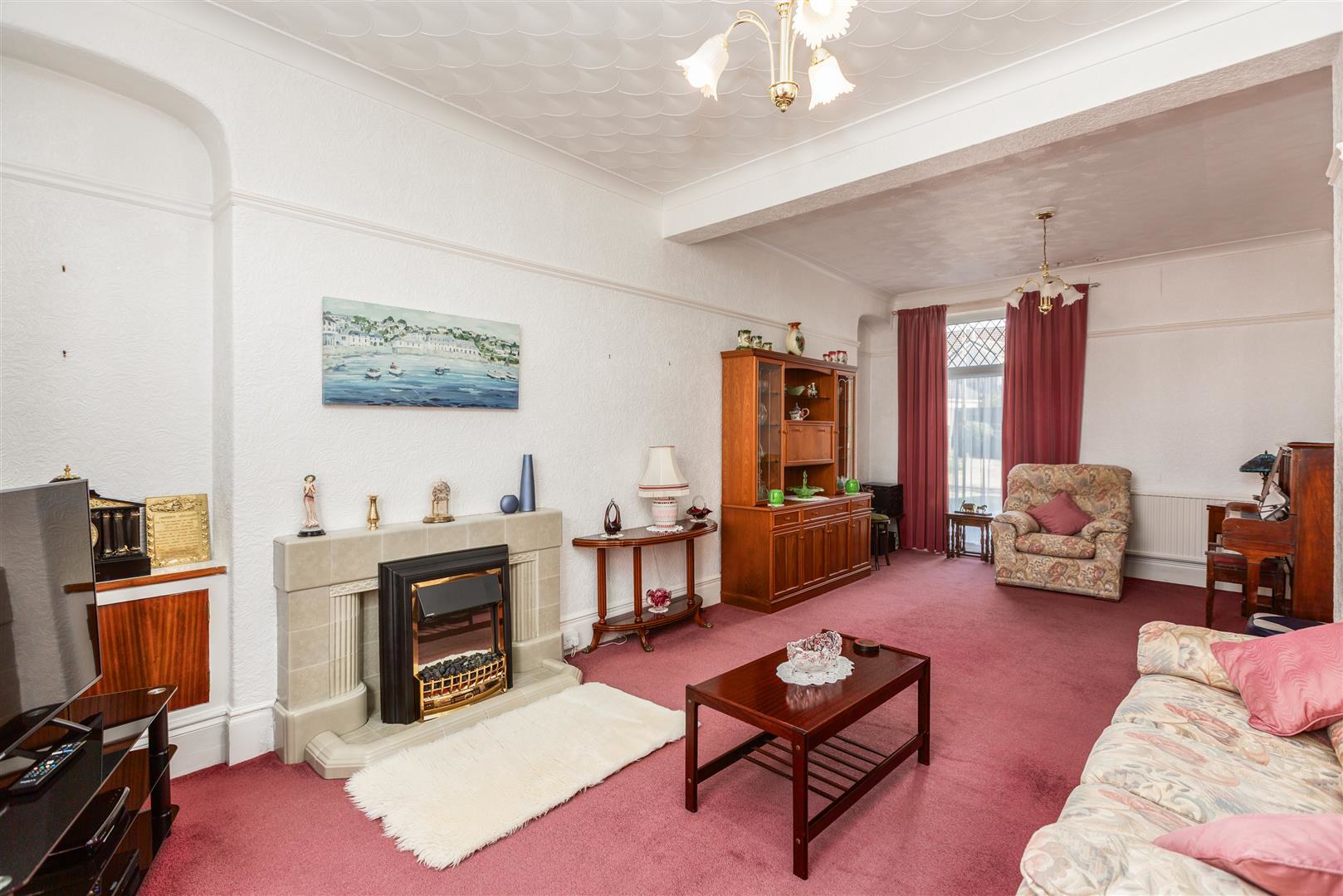 Coleshill Terrace, Llanelli, photo 3