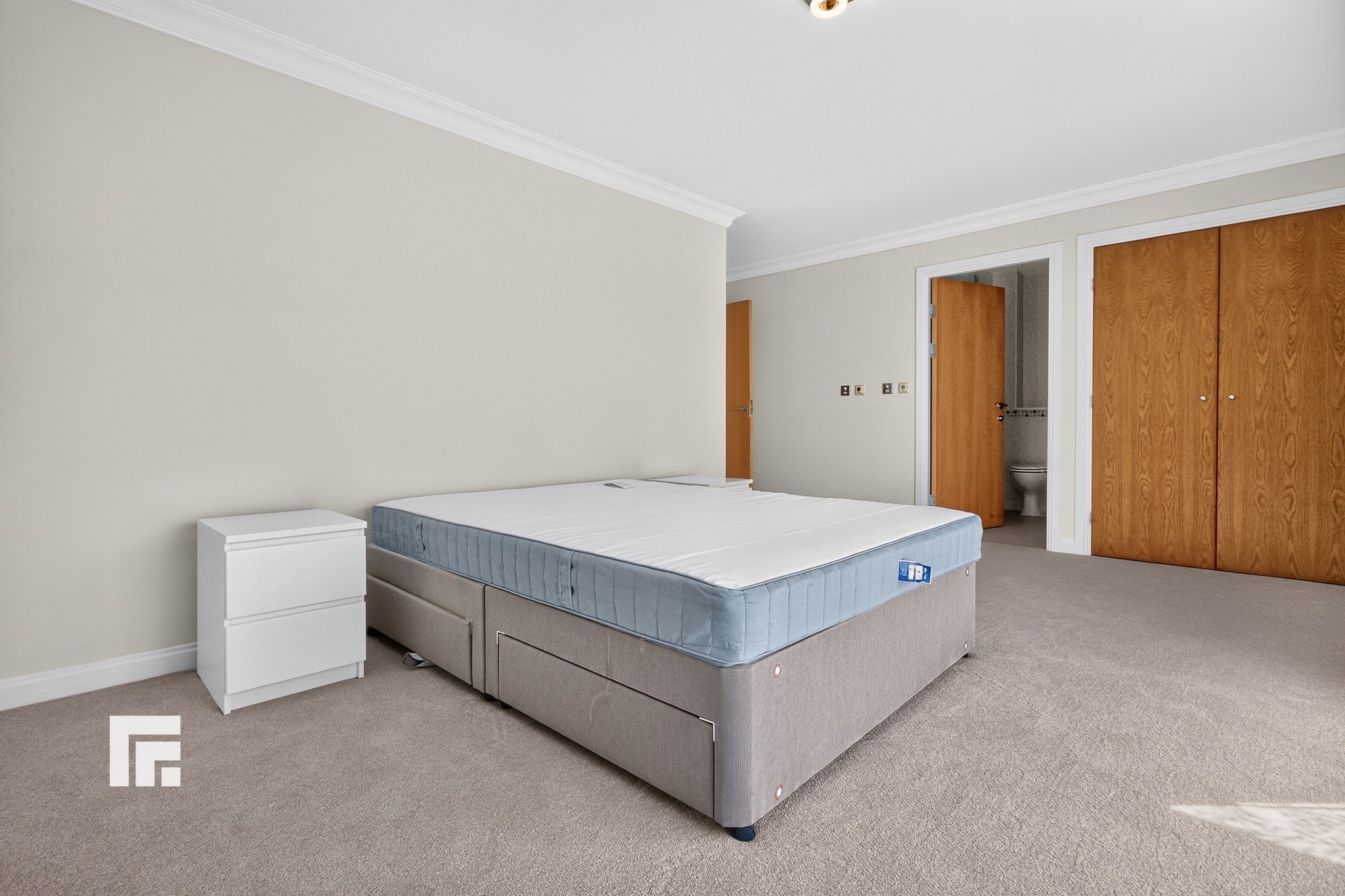 Munich House, Century Wharf, Cardiff Bay, photo 3
