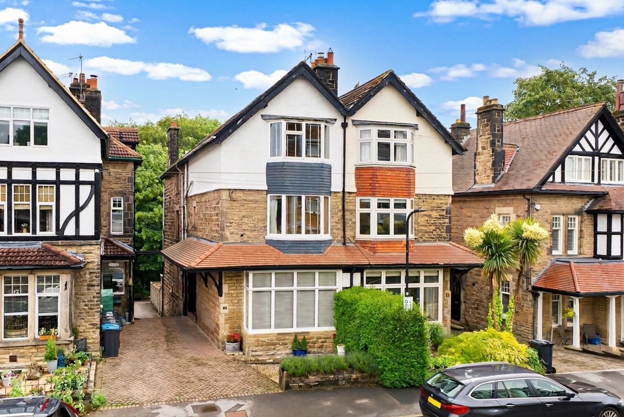 5 bed home for sale in Spring Grove, Harrogate