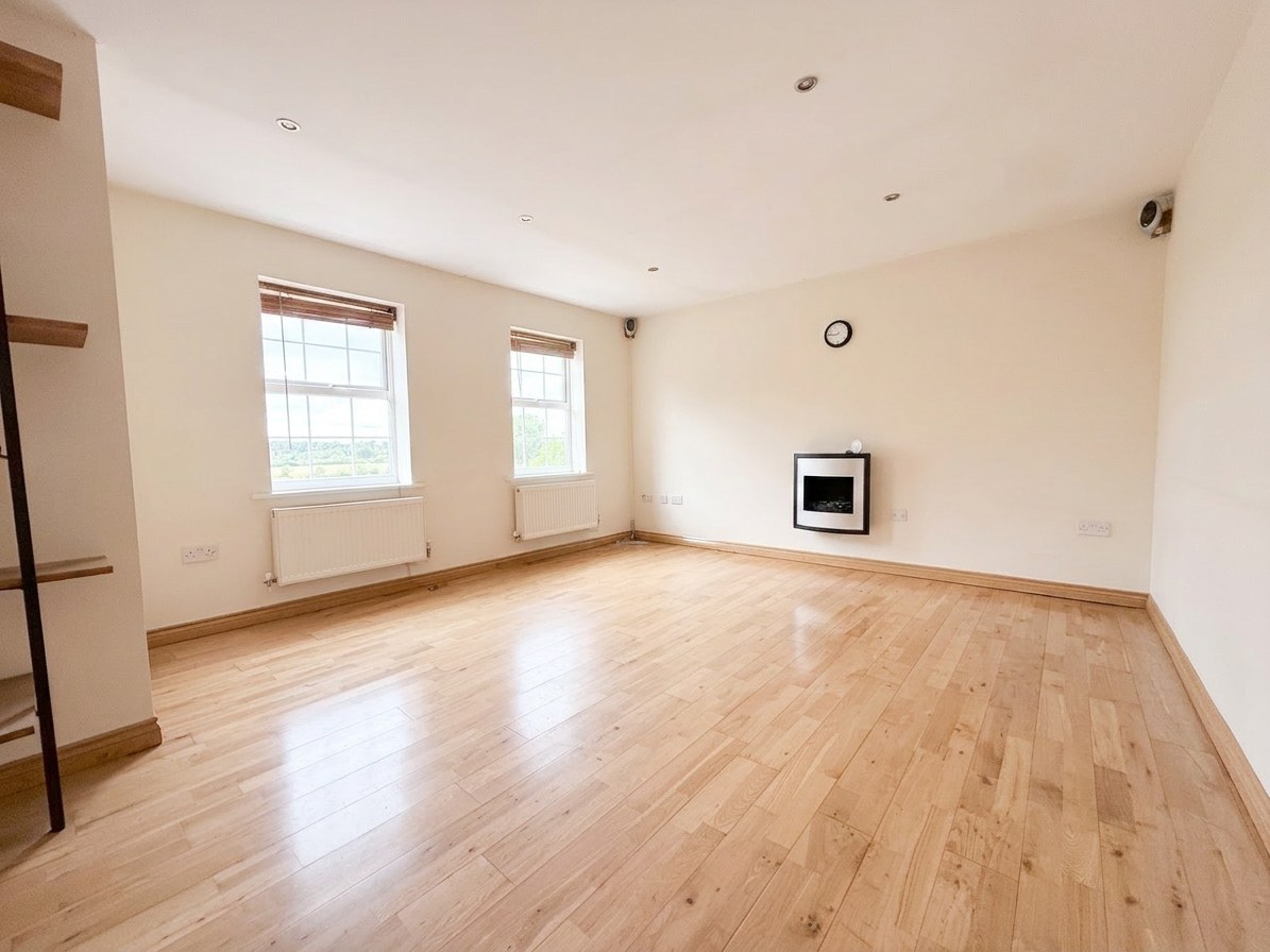 Lock Keeper Close, Wigston, LE18, photo 5