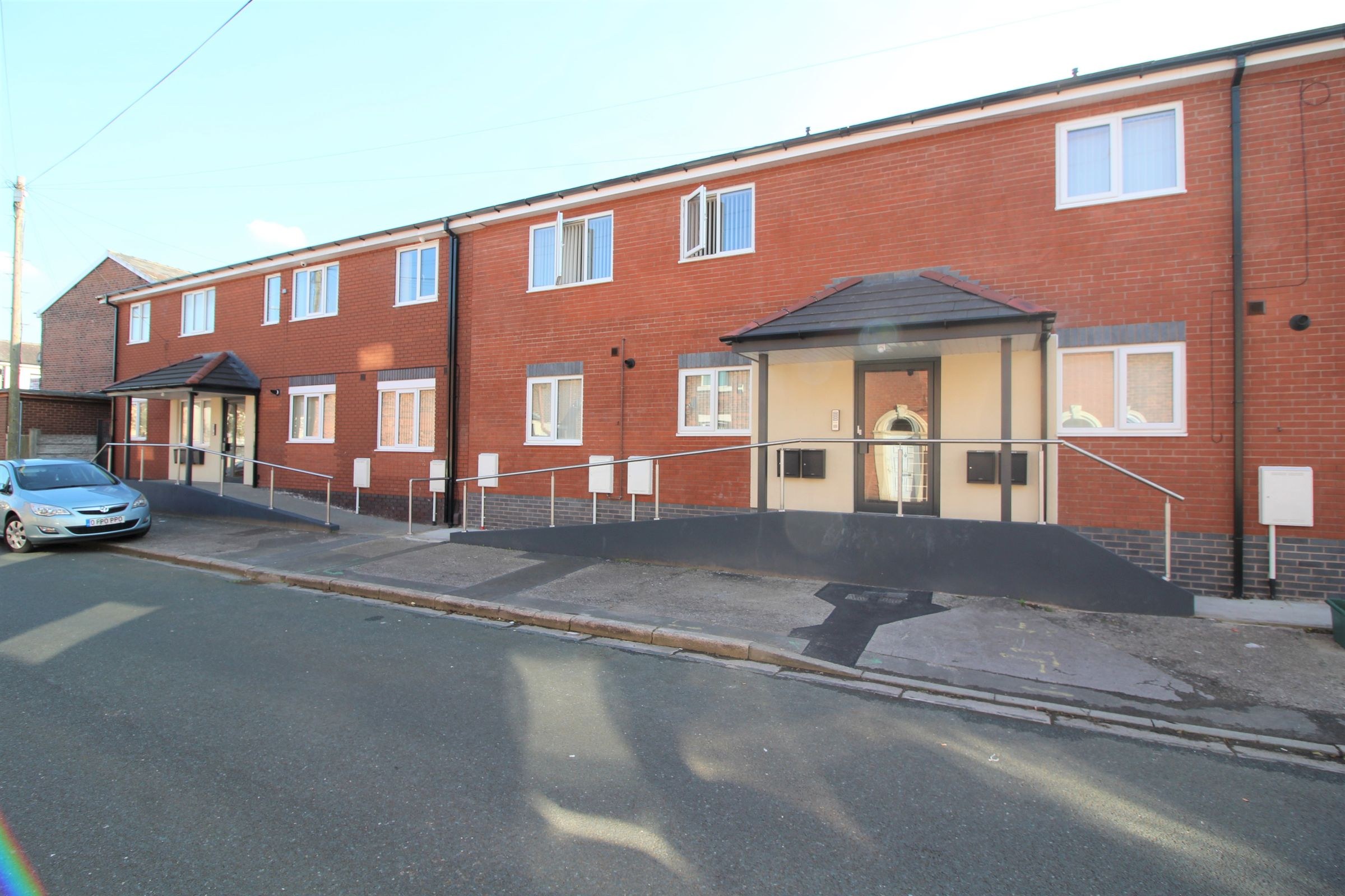 Carr Street