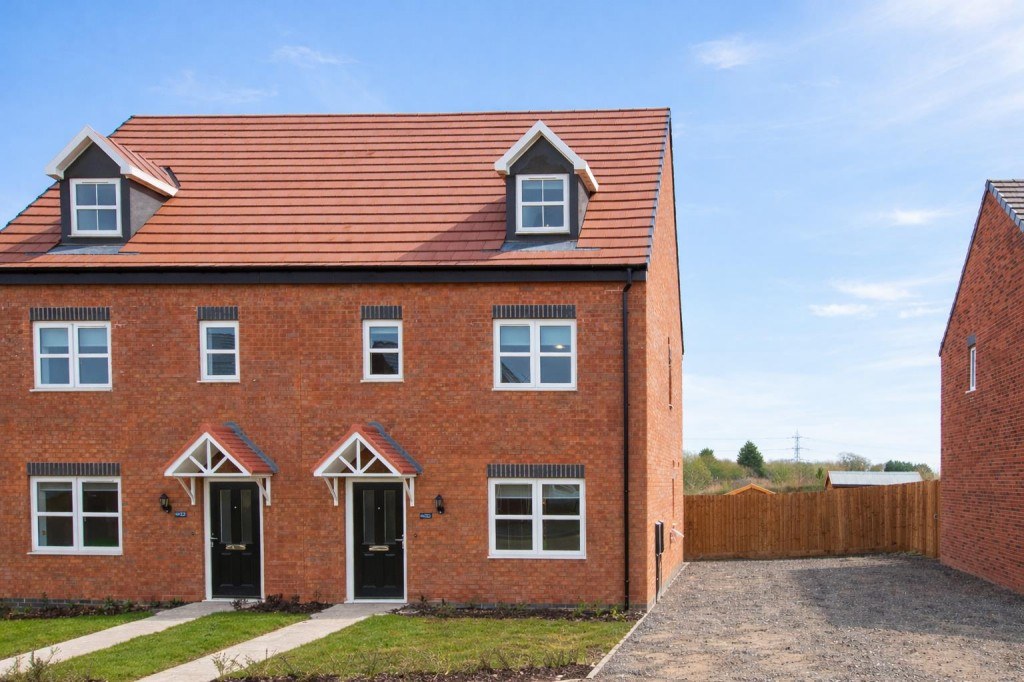 4 bed House Let Agreed Storer Road