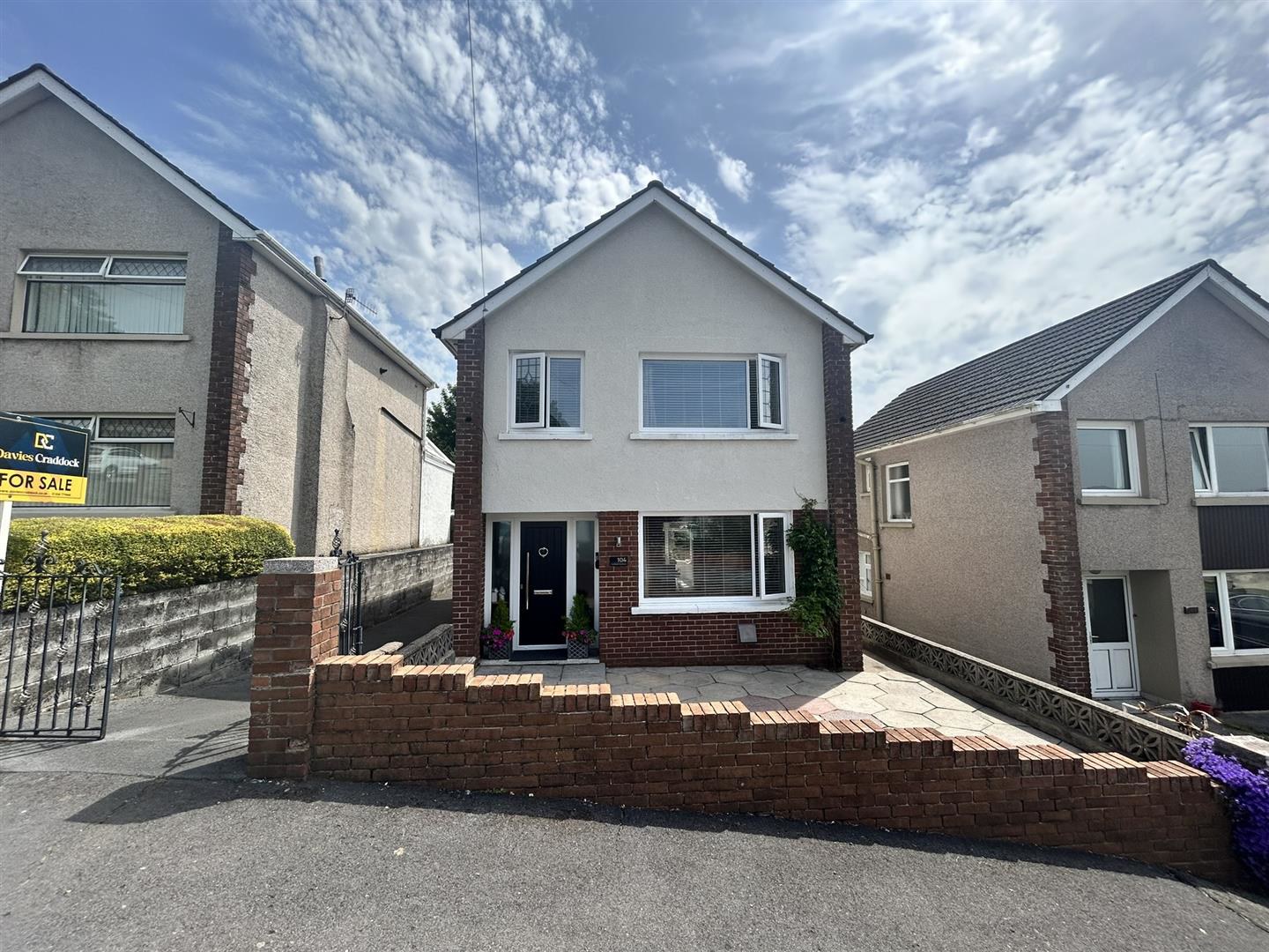 104 Denham Avenue, Llanelli