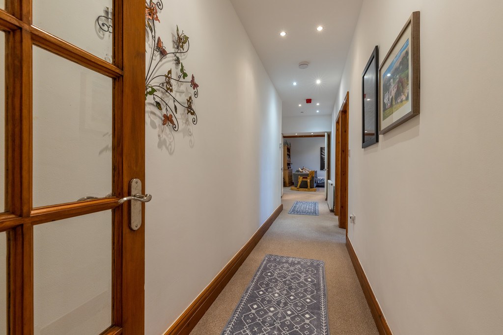Flat 1b Kents Bank Apartments, 96 Kentsford Road, Grange over Sands, Cumbria, LA11 7BB, photo 11