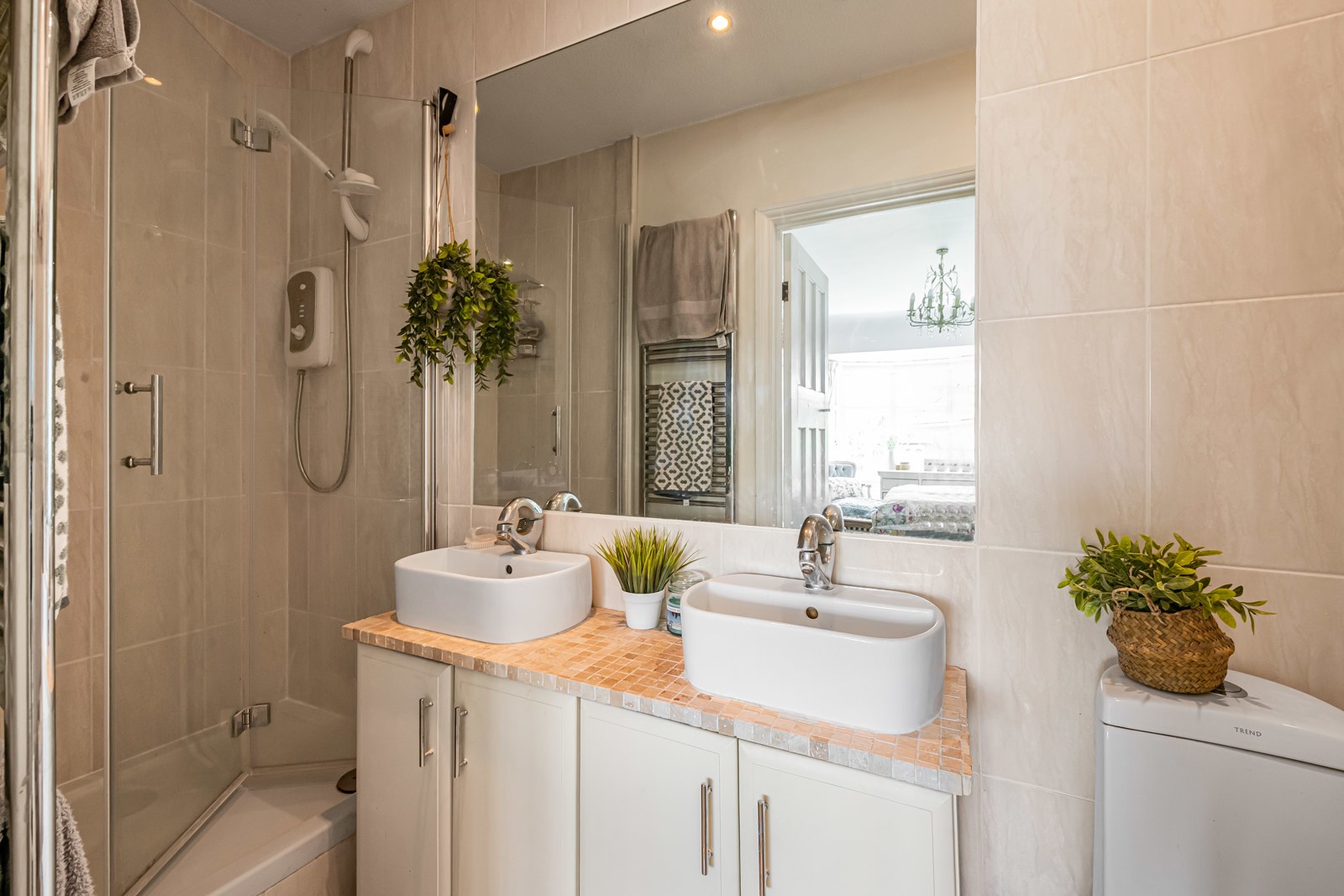 Chiltern Drive, Surbiton, Surrey, KT5, photo 24