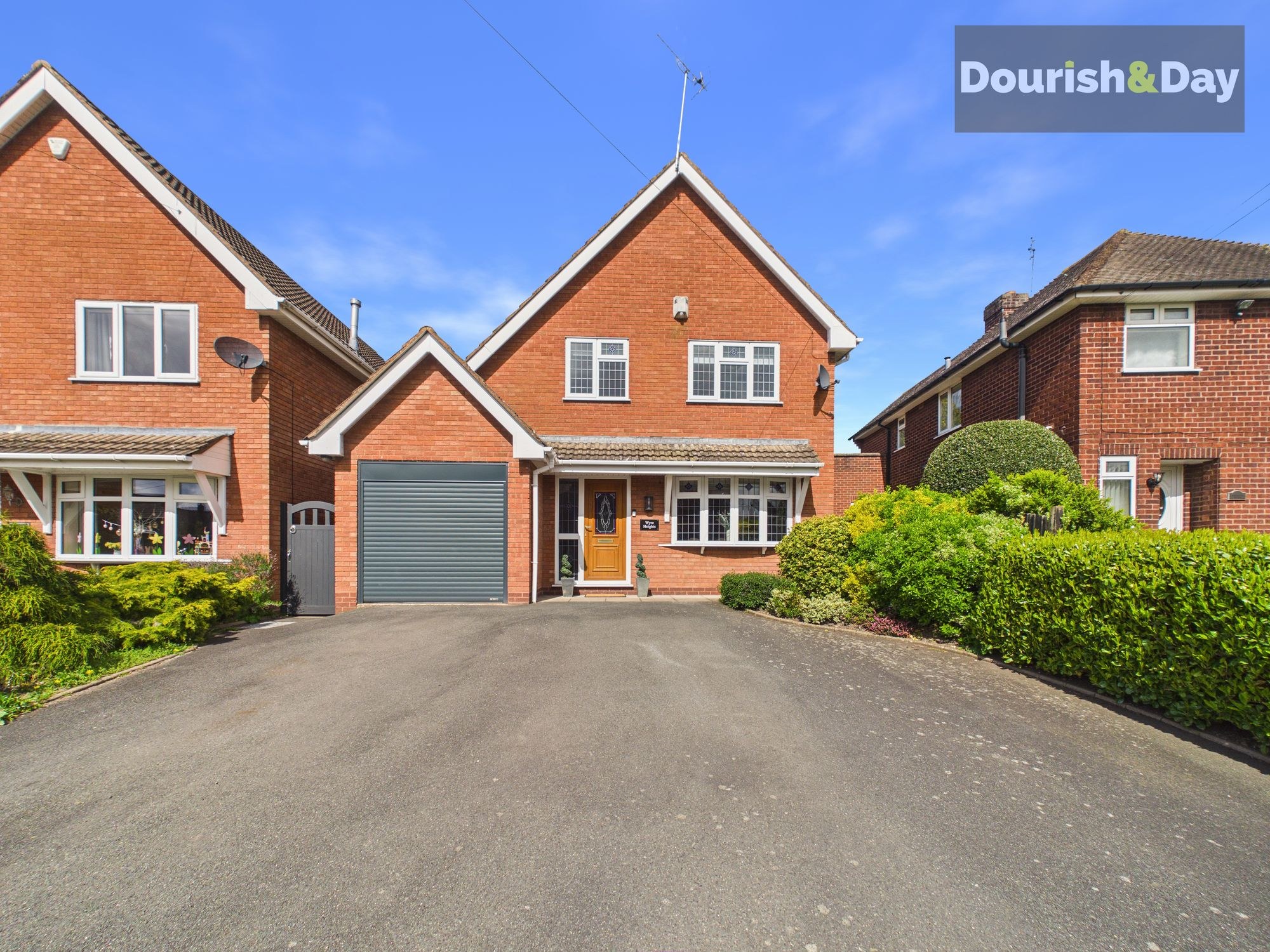 detached house for sale in Cannock Road