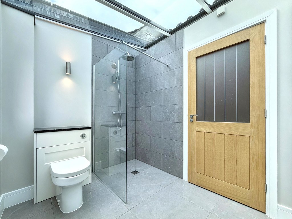 The Barn, Chestnut Grove, Glentham, LN8 2BW, photo 14