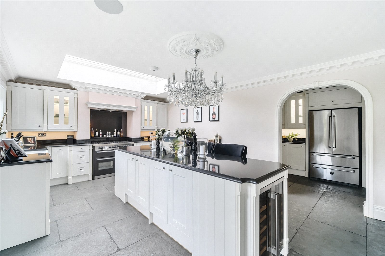 Woodham Waye, Woking, Surrey, GU21, photo 3