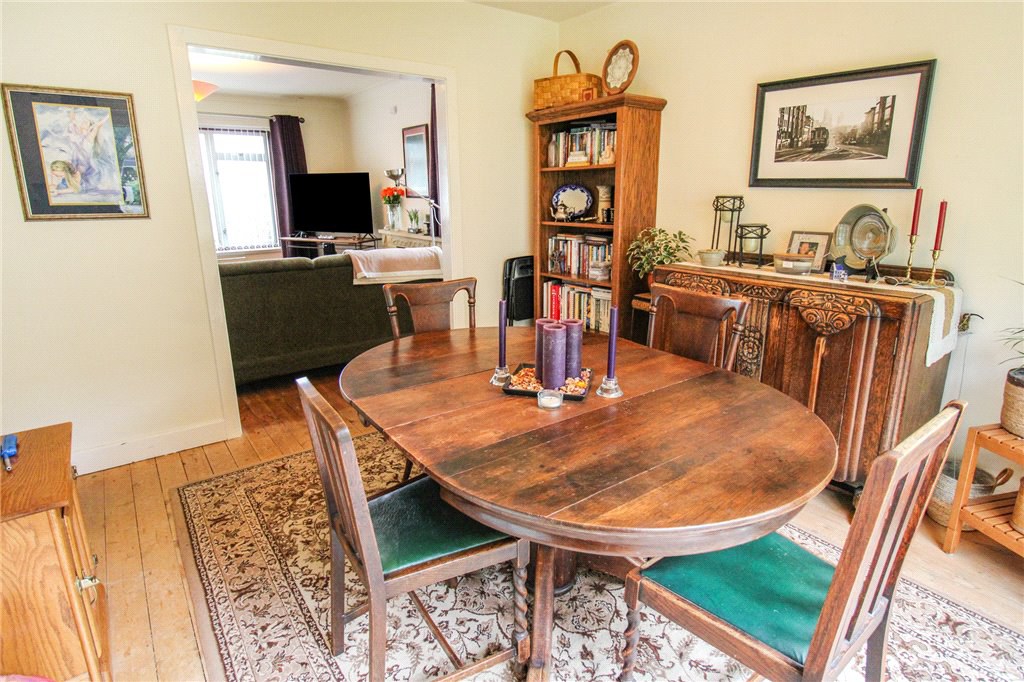 Toller Grove, Bradford, West Yorkshire, BD9, photo 3