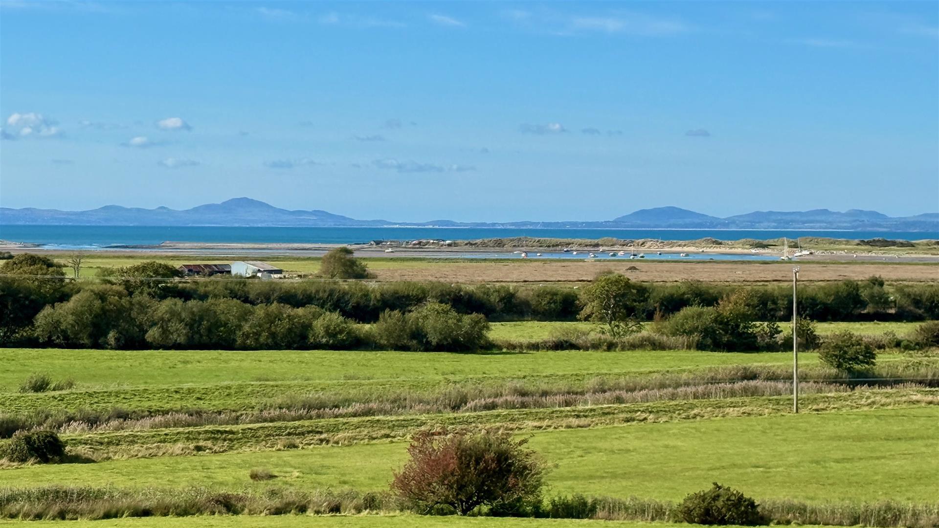 Llanbedr, LL45, photo 7