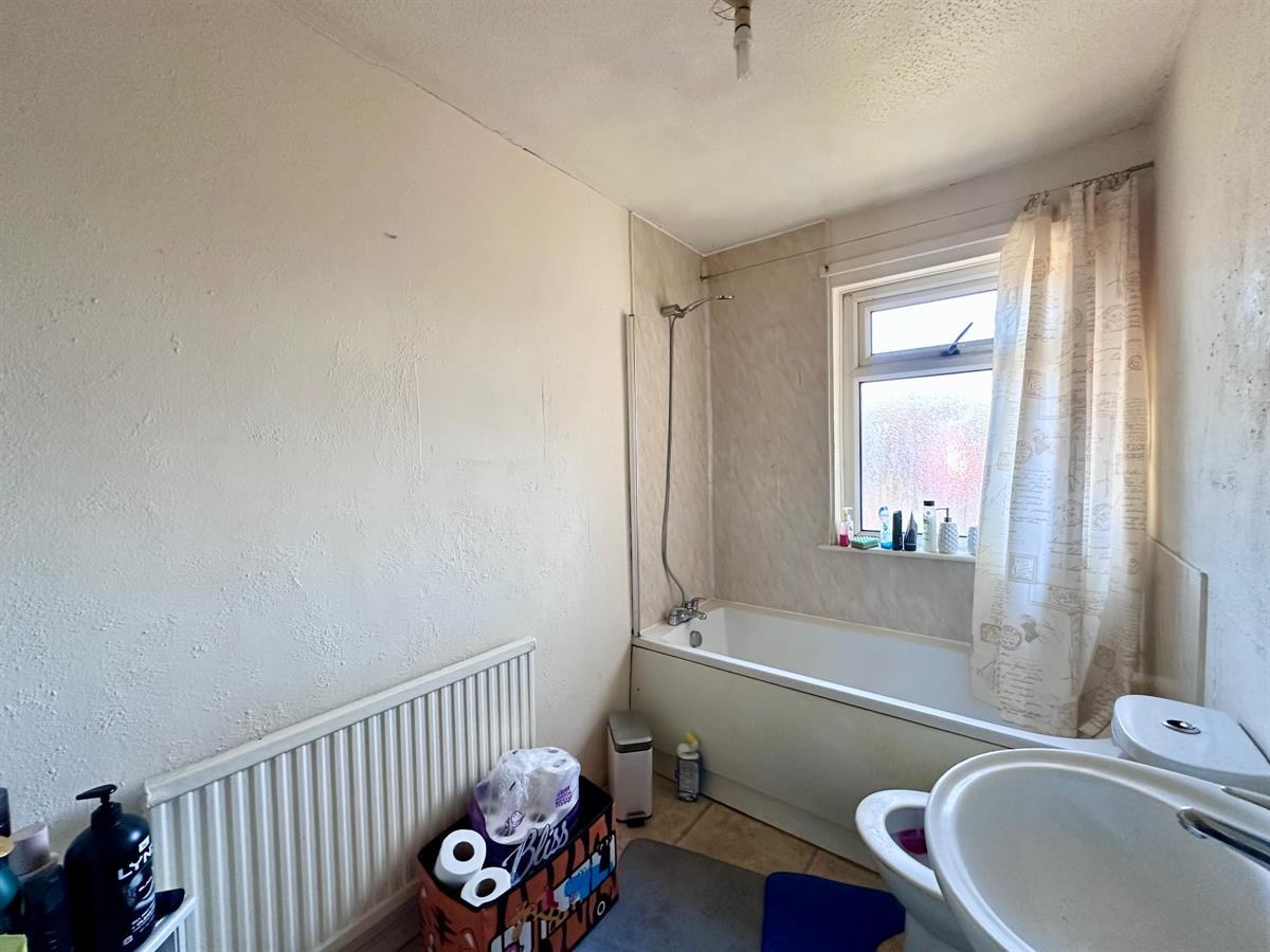 Dan-yr-Heol, Pantyrawel, Bridgend, photo 16