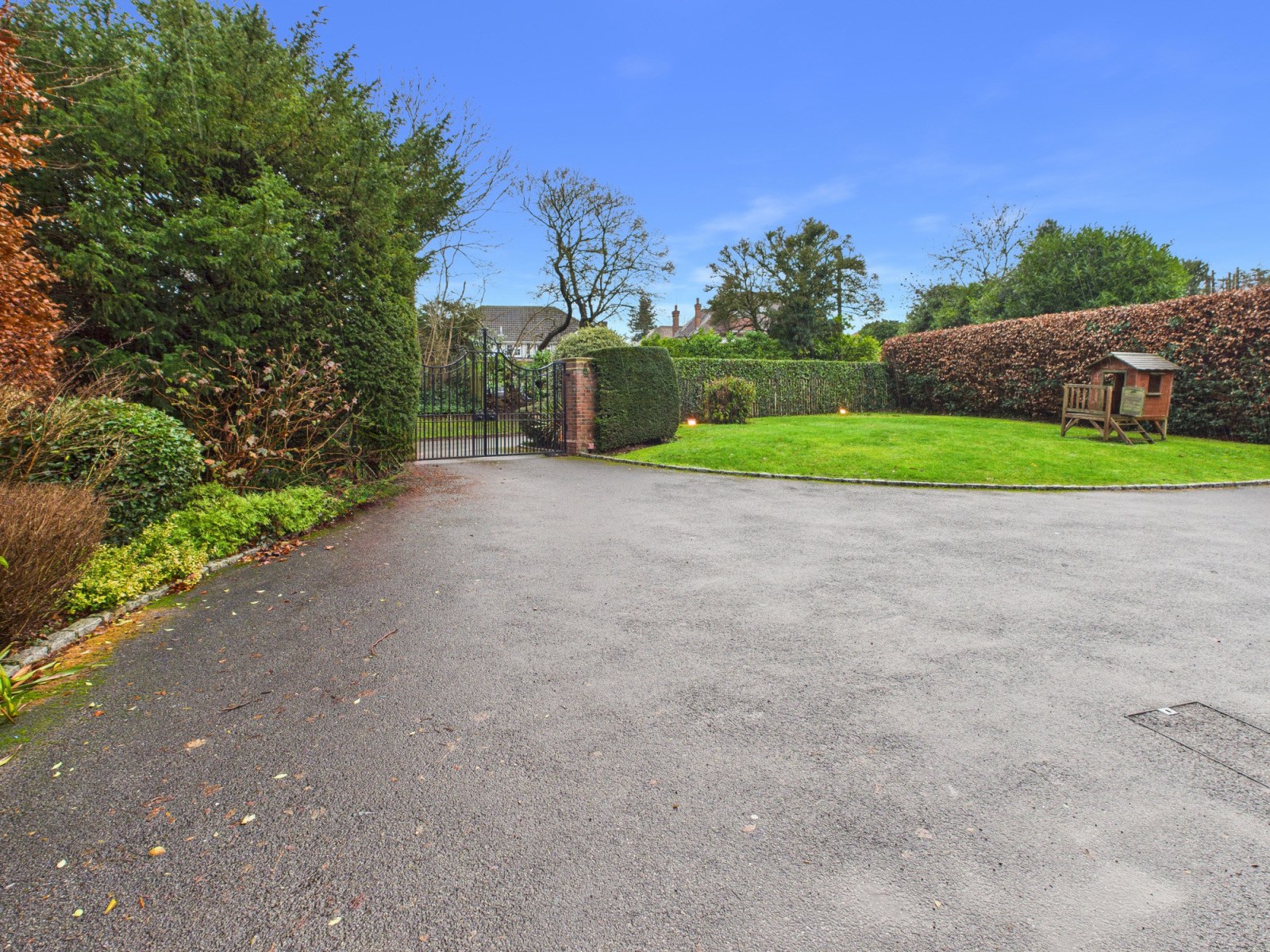 Maltmans Lane, Gerrards Cross, Buckinghamshire, SL9, photo 6