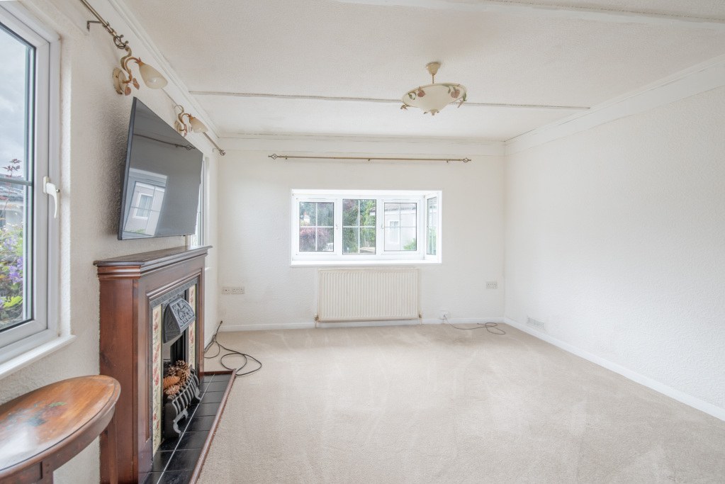 Broadstones Park, Sheriff Lane, Bingley, West Yorkshire, BD16, photo 3