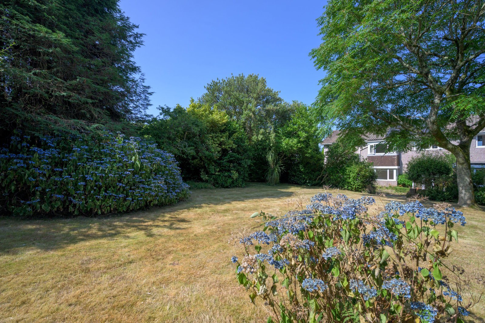 Caradon Close, Derriford, Plymouth, photo 2